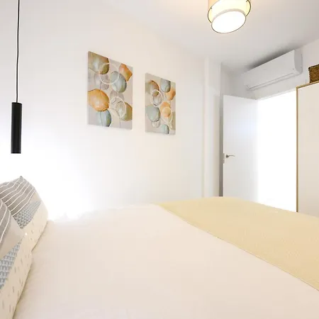 Dreams By The Sea 2 Bedrooms & 2 Baths By 10tosea *