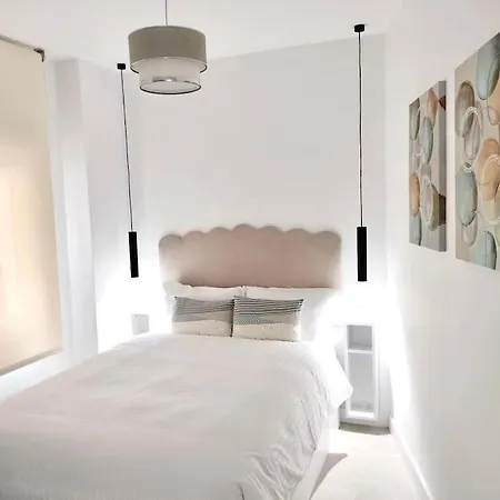 Dreams By The Sea 2 Bedrooms & 2 Baths By 10tosea *