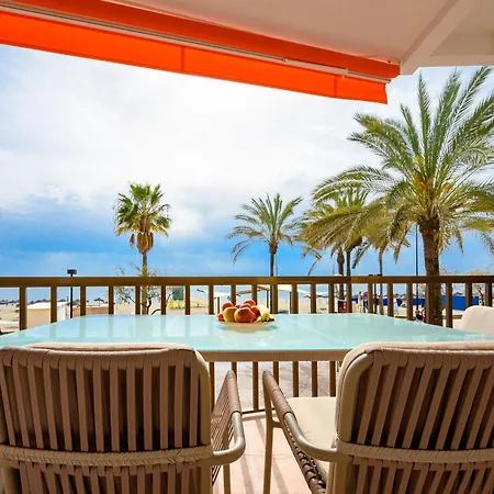 Dreams By The Sea 2 Bedrooms & 2 Baths By 10tosea *