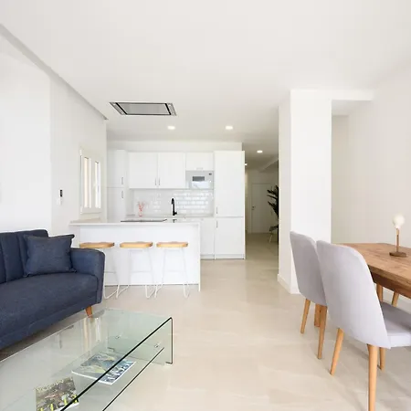 Dreams By The Sea 2 Bedrooms & 2 Baths By 10tosea * Fuengirola