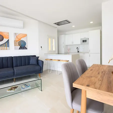 Dreams By The Sea 2 Bedrooms & 2 Baths By 10tosea * Fuengirola