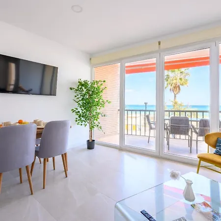 Dreams By The Sea 2 Bedrooms & 2 Baths By 10tosea *