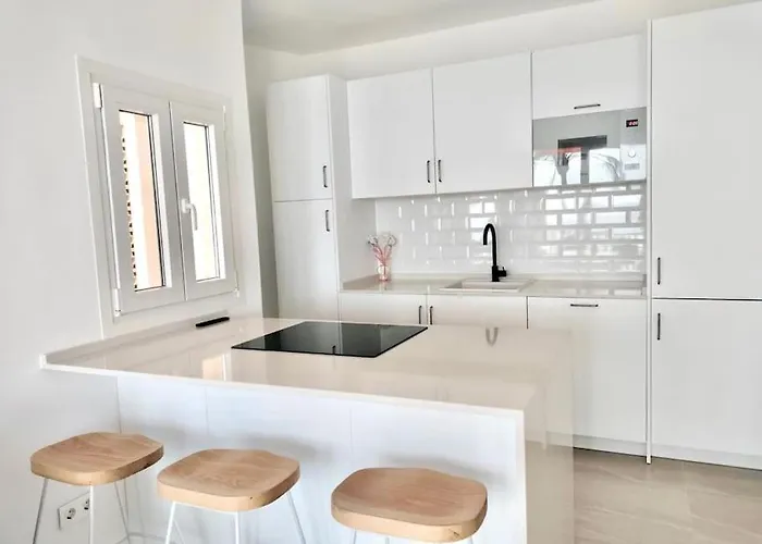 Dreams By The Sea 2 Bedrooms & 2 Baths By 10tosea Fuengirola