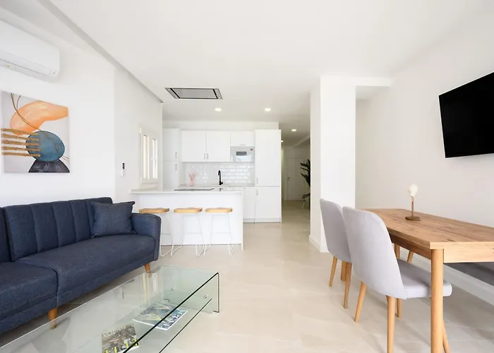 Dreams By The Sea 2 Bedrooms & 2 Baths By 10tosea * Fuengirola