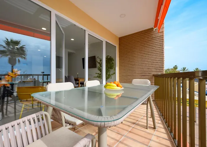 Dreams By The Sea 2 Bedrooms & 2 Baths By 10tosea *